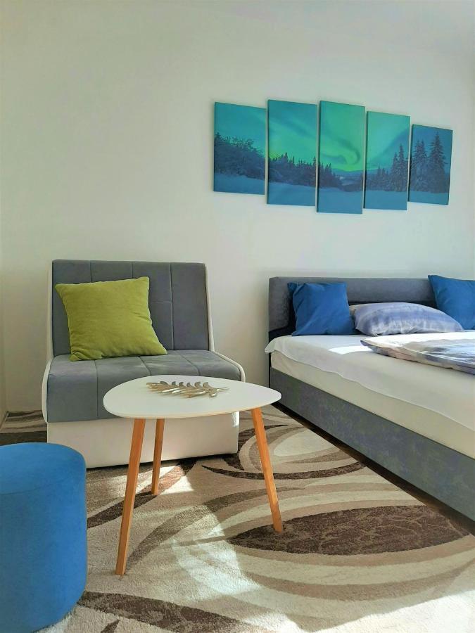 Apartment Aurora Foca Esterno foto
